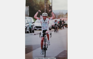 1 JOUR 1 SOUVENIR &quot;RETRO&quot; ANNEE 2014