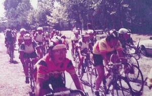 1 JOUR 1 SOUVENIR "RETRO" ANNEE 1983