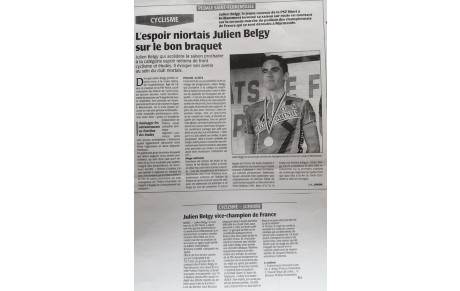 1 JOUR 1 SOUVENIR &quot;RETRO&quot; ANNEE 2001