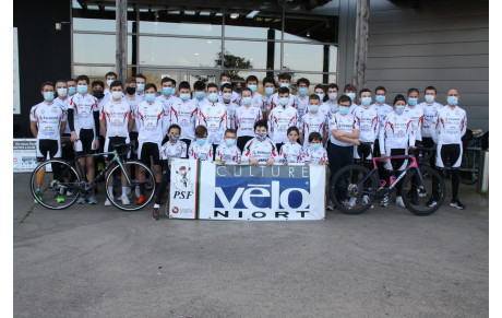 REMISE DES MAILLOTS -SAISON 2021-